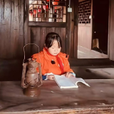 一盏油灯传薪火，满校书香向未来——达岚石化小学拍摄“我的边城·一盏油灯”主题宣传片 