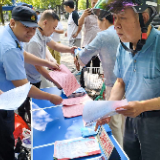 县公路建设养护中心开展安全生产月宣传活动