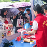 泸溪：千名志愿者风雨护航学子逐梦路