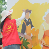 湖南师范大学美术学院实践团到泸溪县开展暑期“三下乡”社会实践活动