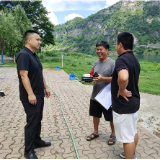 武溪镇开展防暑降温慰问活动