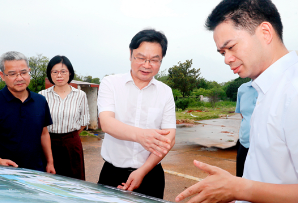 吴新伟督导学校建设工作：确保学校建设进度质量 强化优质教育资源供给