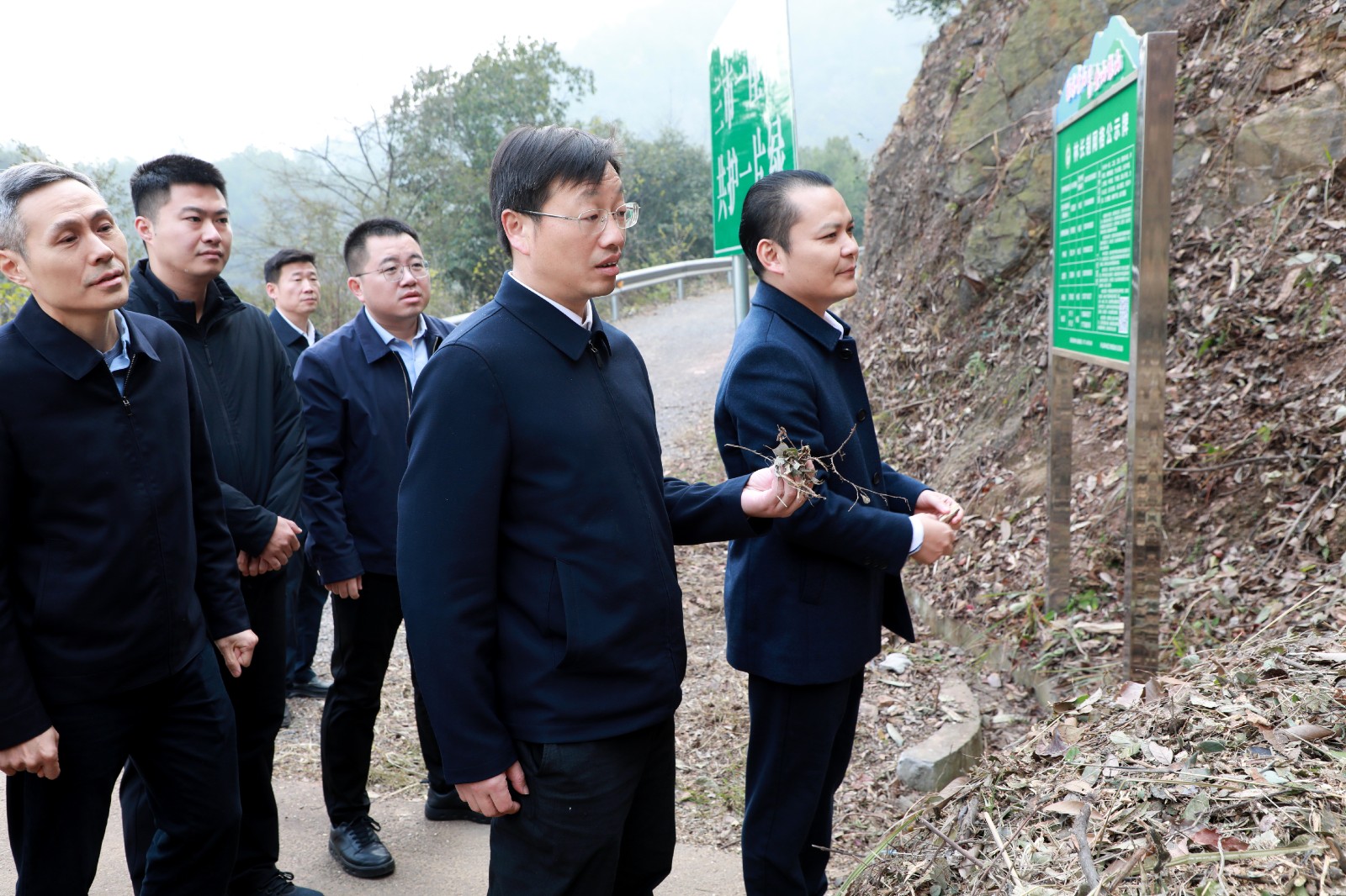 微信图片_20251208162309_285_70.jpg 微信图片_20251208162309_285_70.jpg