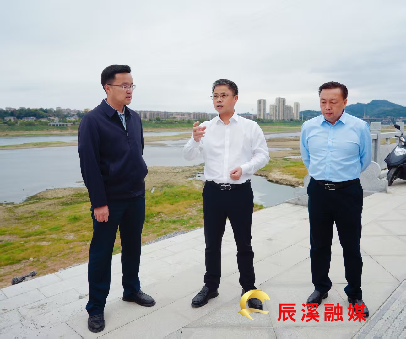 微信图片_20251013224400_5294_176 (1).jpg