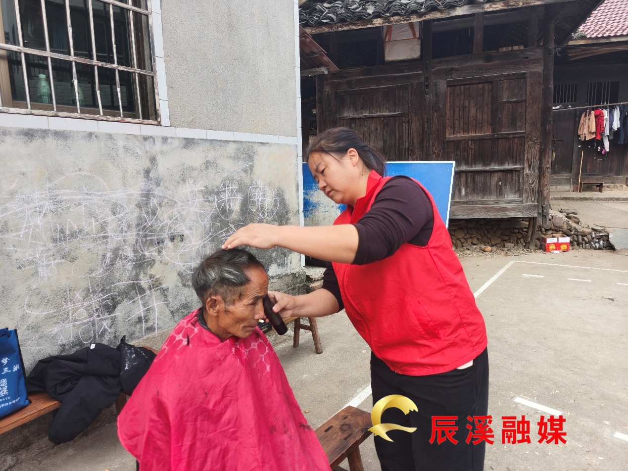 图片1 (1).jpg 图片1 (1).jpg