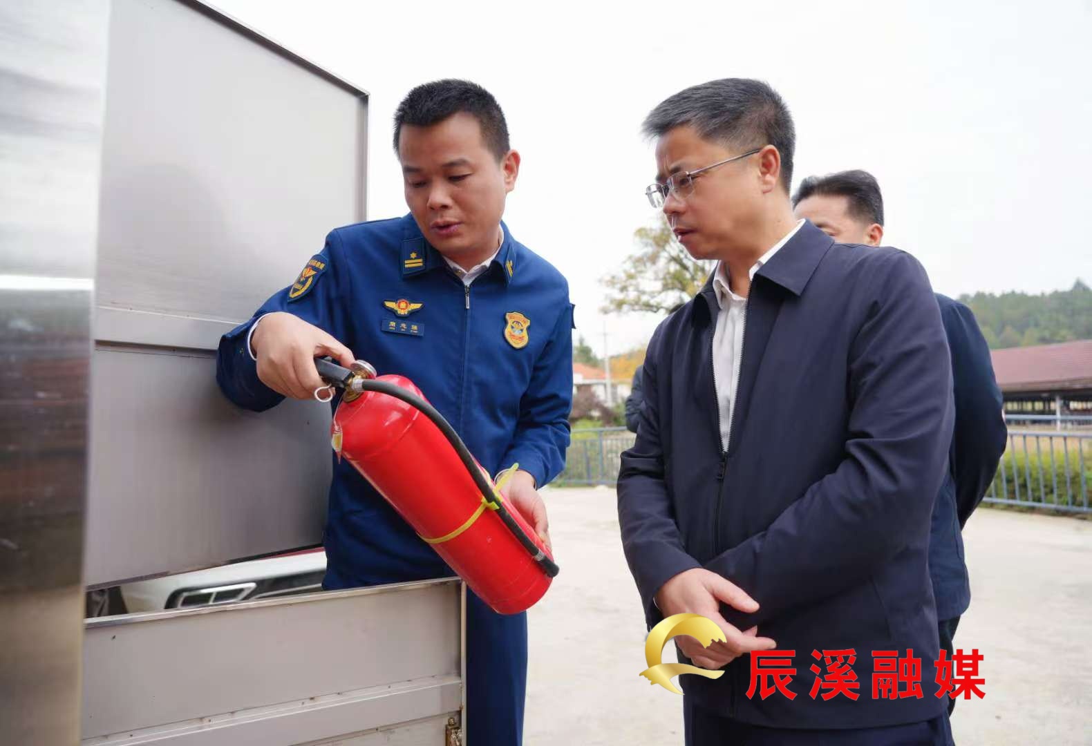 微信图片_20251112200359_6140_176 (1).jpg