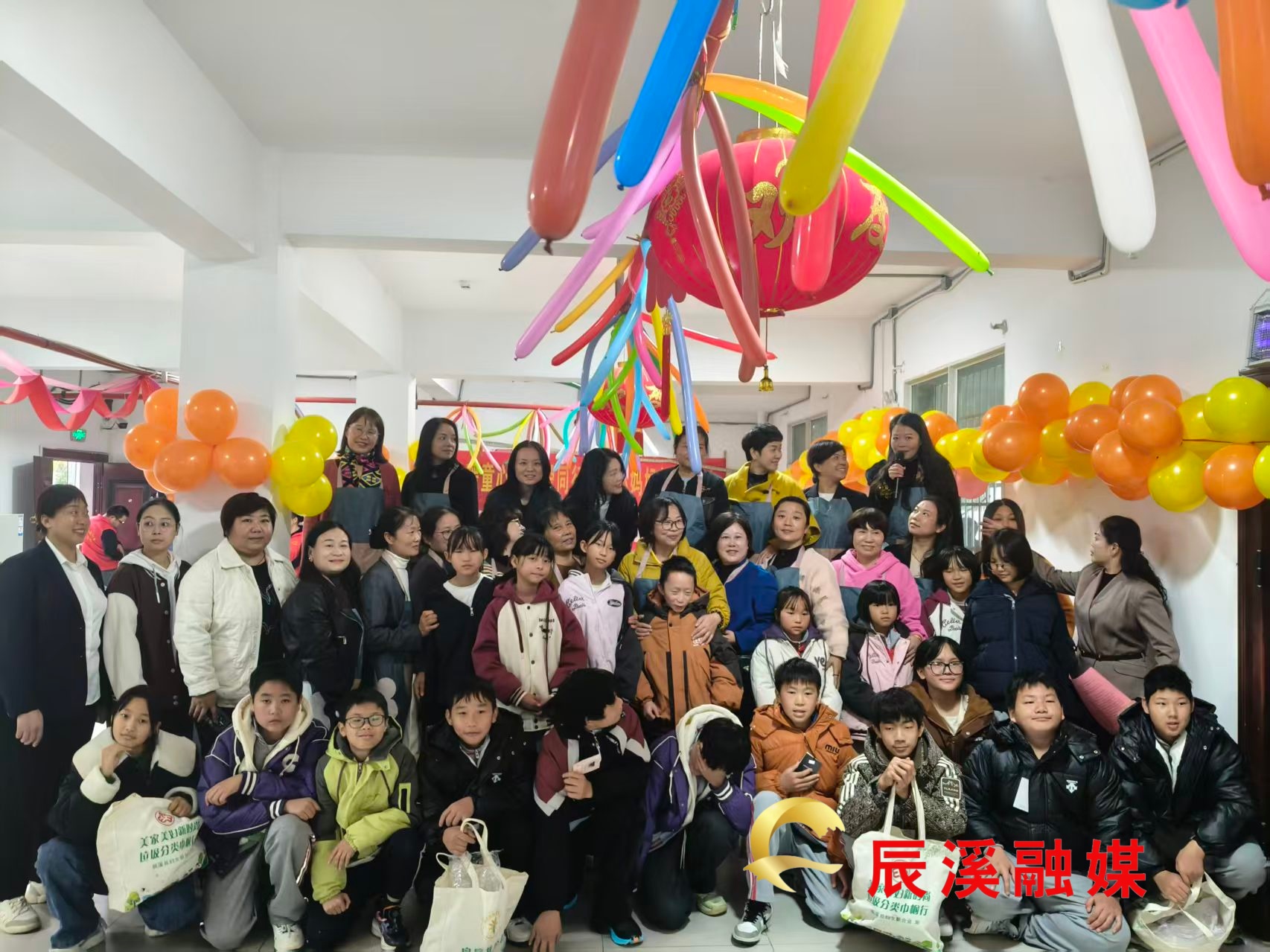 微信图片_20251103090541_179_140 (1).jpg