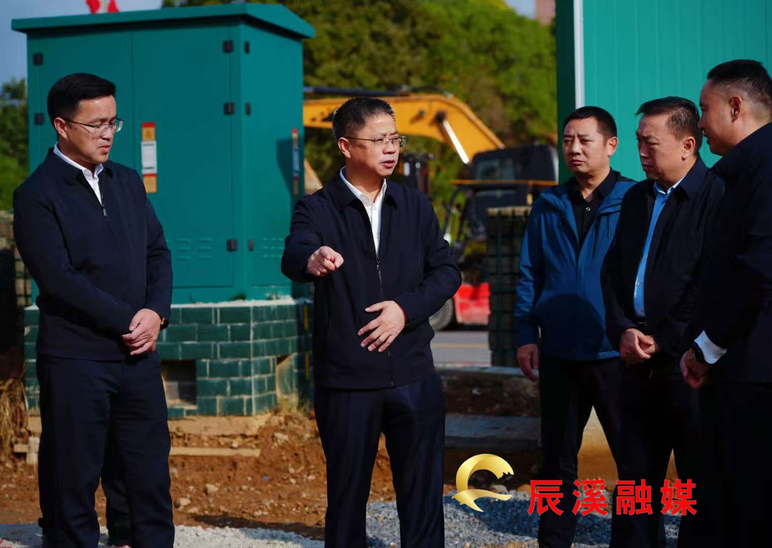 微信图片_20251104230621_5819_176 (1).jpg