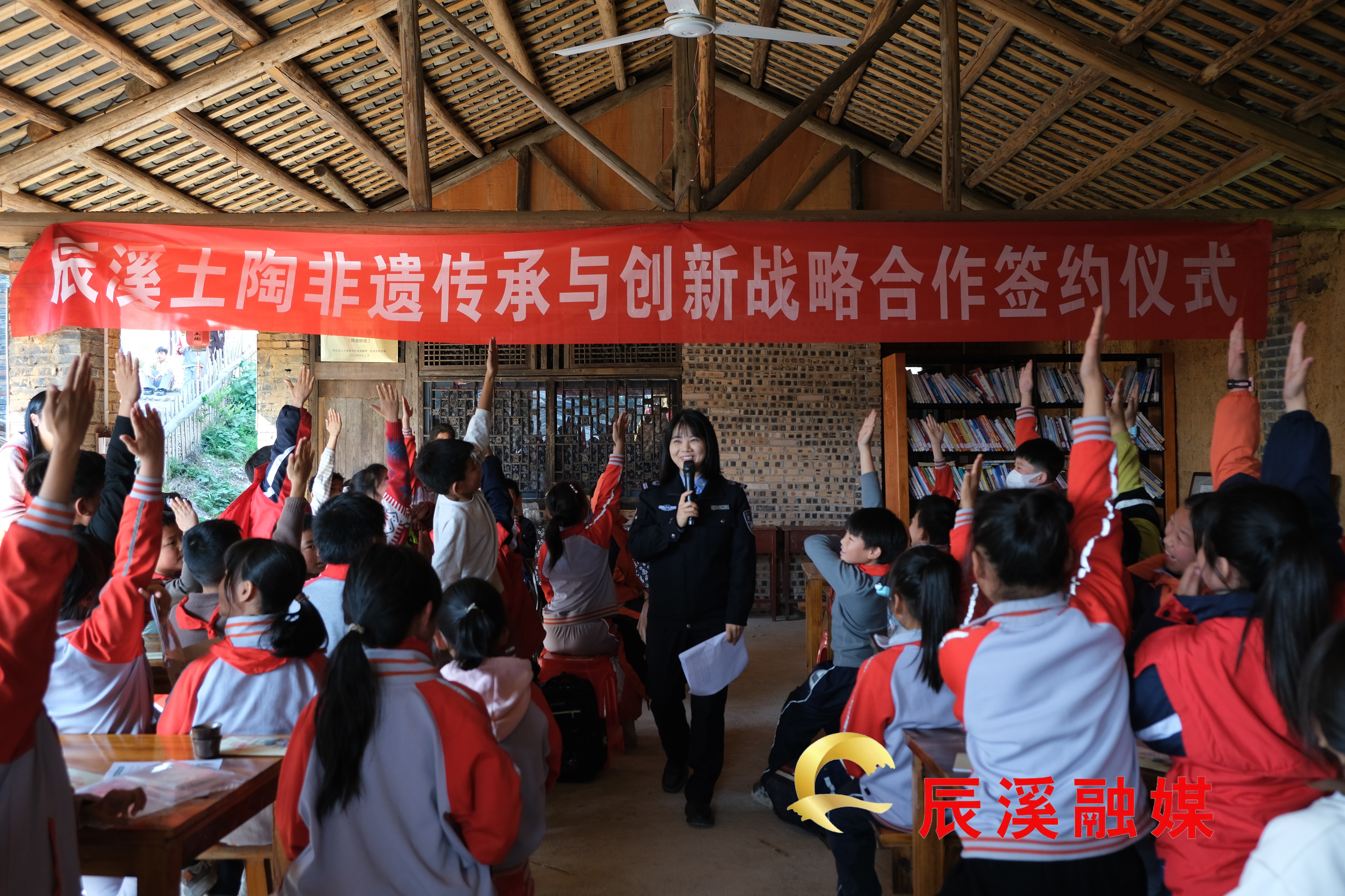 图片2.jpg 图片2.jpg