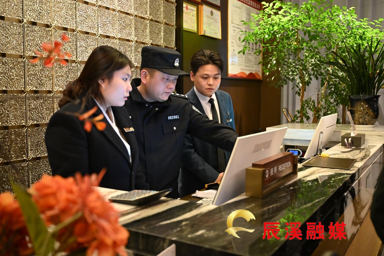 图片2.jpg 图片2.jpg