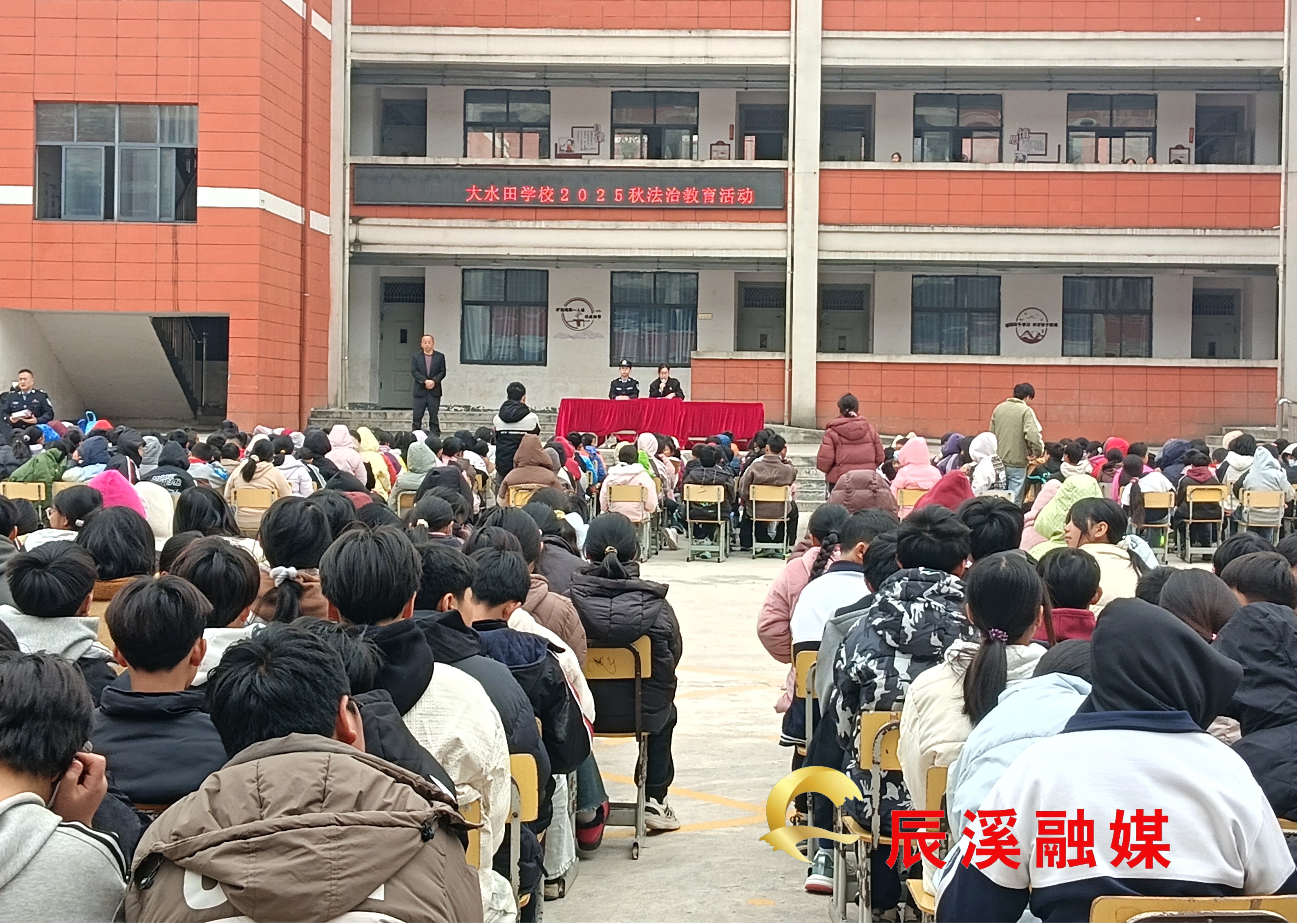 图片5.jpg 图片5.jpg