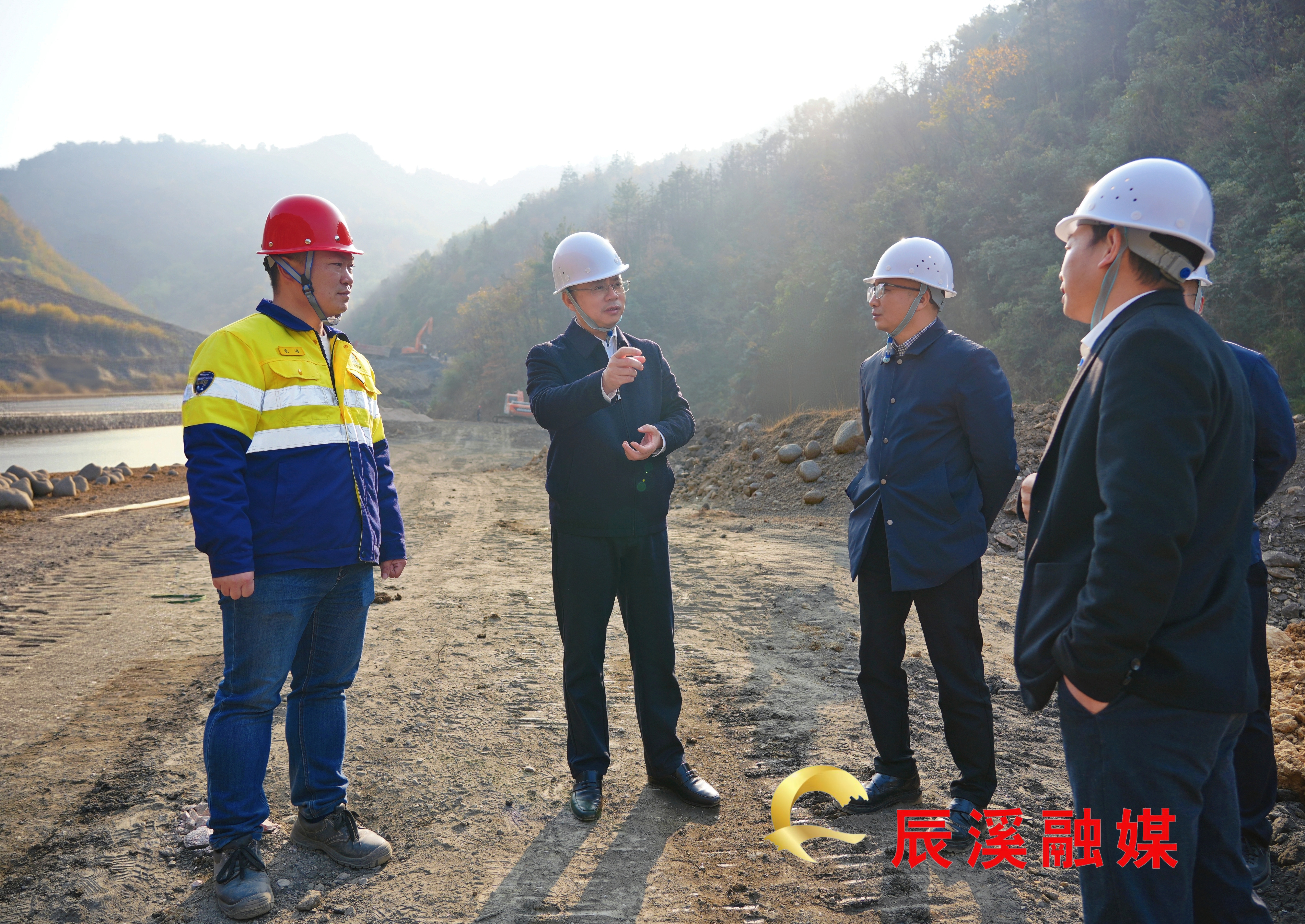 微信图片_20251209221456_937_23.jpg 微信图片_20251209221456_937_23.jpg