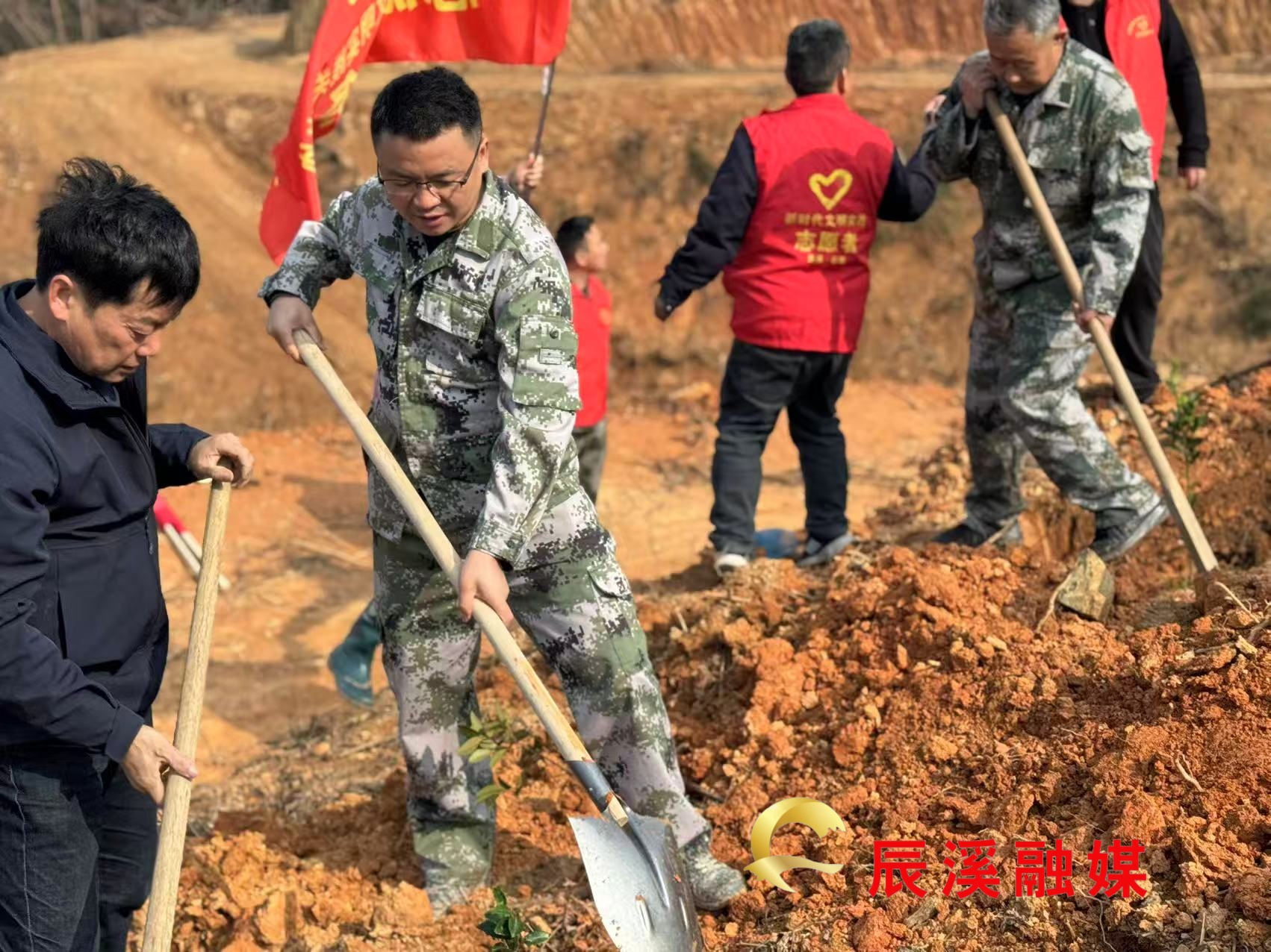 图片5.jpg 图片5.jpg