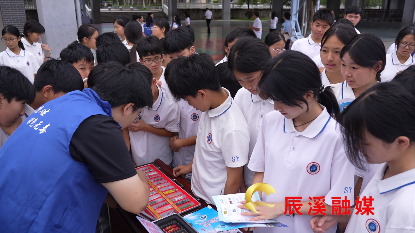图片3.jpg