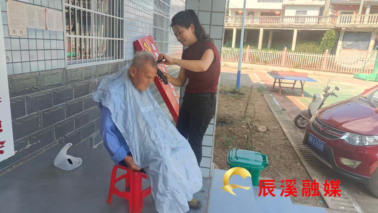 图片2.jpg 图片2.jpg