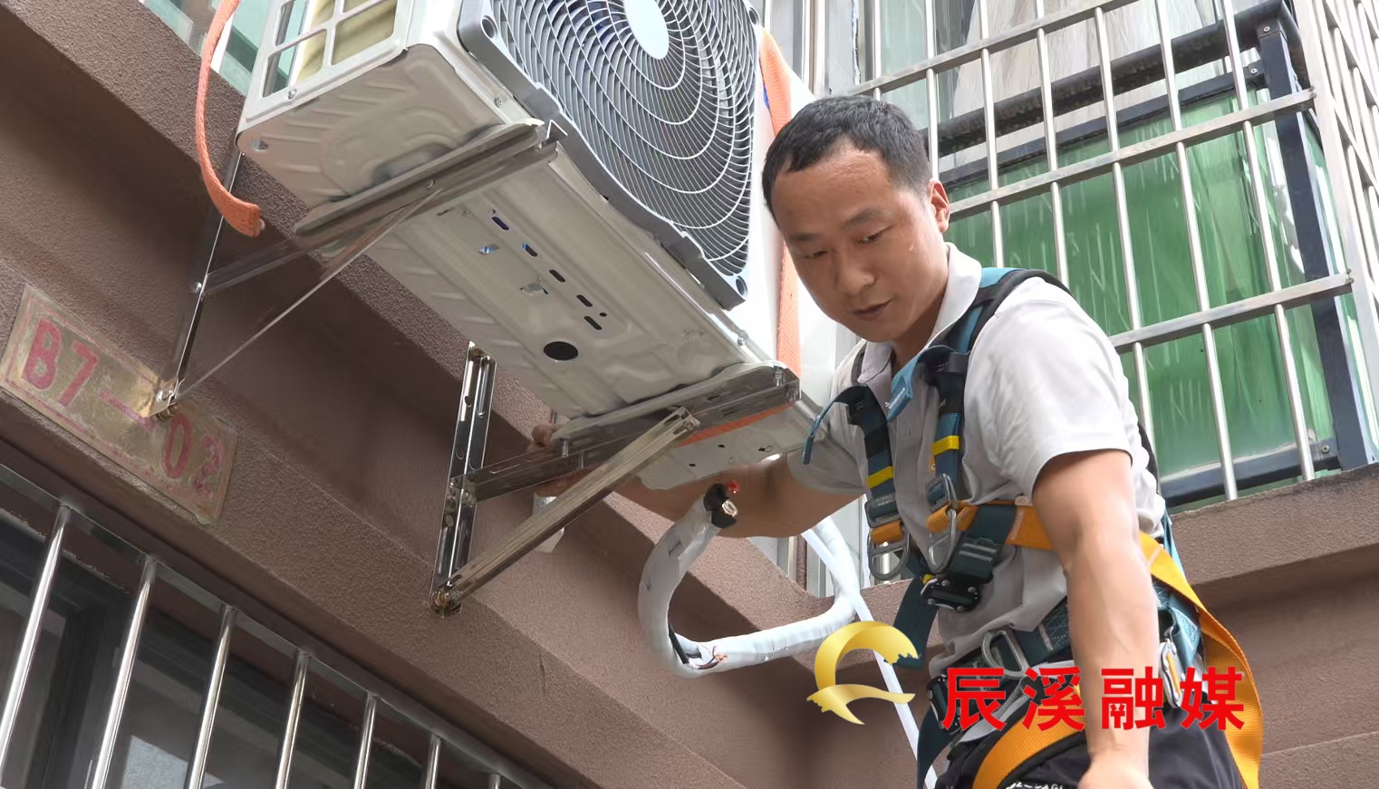 图片2.jpg 图片2.jpg