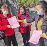 垃圾分类进社区 绿色环保入人心
