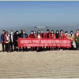 守护一江碧水 共建美好家园--吕仙亭街道开展3月5日学雷锋纪念日志愿服务活动