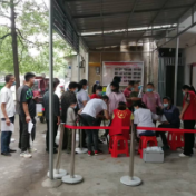 疫苗接种进社区 为民服务零距离