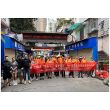 文明创建新风尚 体恤为民系环卫