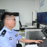 警营风采丨易亚:警营里的“电子物证大师”