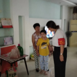 望城岭社区：中秋送祝福，慰问暖人心