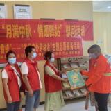 望城岭社区开展“四季同行·雷锋家乡学雷锋”-“关爱户外劳动者”主题志愿服务活动