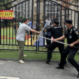 王家河街道社区卫生服务中心开展 严重精神障碍患者肇事肇祸应急处突演练