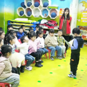 阅读伴成长 书香润童心