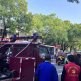 还路于民!铁路社区联合交警支队大力整治“马路市场”乱象问题