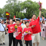 图集 | 高考首日：“花式”送考  仪式感满满