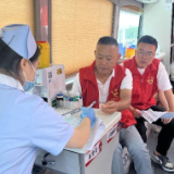 献血当先锋  初心铸大爱
