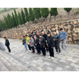 望城岭社区:“文明祭祀·缅怀先烈”清明祭扫活动