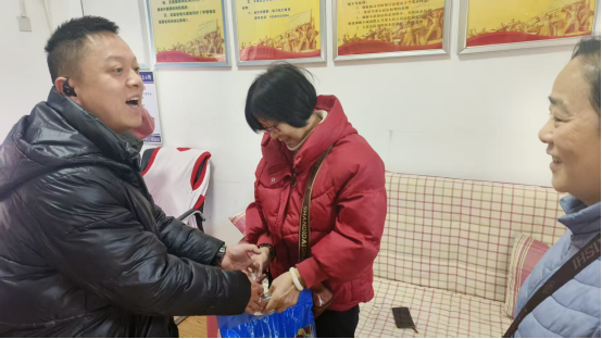 715f94c4-2ea4-4794-b8bd-6e81b6fb217b.png 715f94c4-2ea4-4794-b8bd-6e81b6fb217b.png