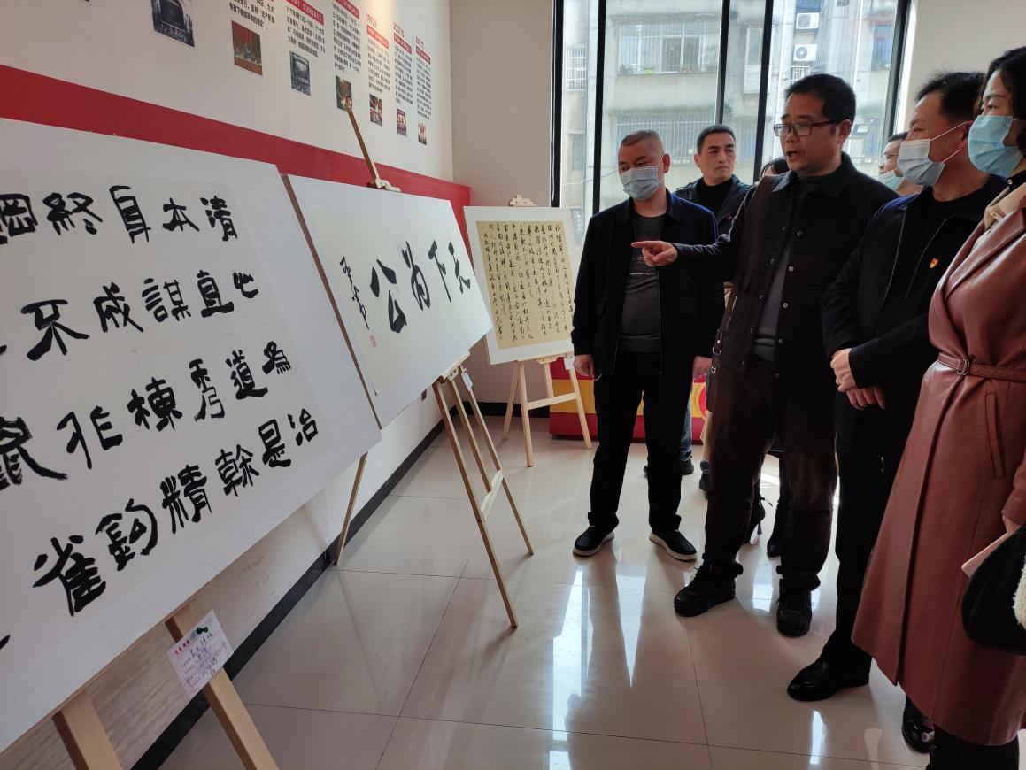 图片4.png 图片4.png