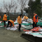 集中整治建筑垃圾 确保环境干净整洁