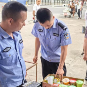 整治校园周边环境  筑牢成长安全防线