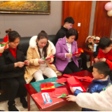 移风易俗剪纸迎新春 垃圾分类宣传来助力