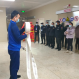 区消防救援大队组织医院微型消防站人员开展消防培训
