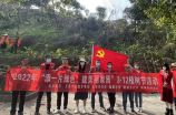 海棠社区开展“添一片绿色，建美丽家园”植树活动