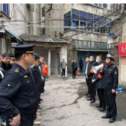 紧罗密布第二拆 居民支持又称赞