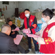 疫情防控不放松 防疫志愿进社区