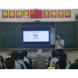 巾帼在行动：护航花蕾成长