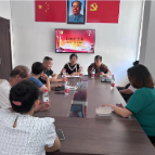 社区“群英”共谋划 文明养狗促和谐