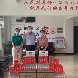 爱心助力防疫 温情暖化社区