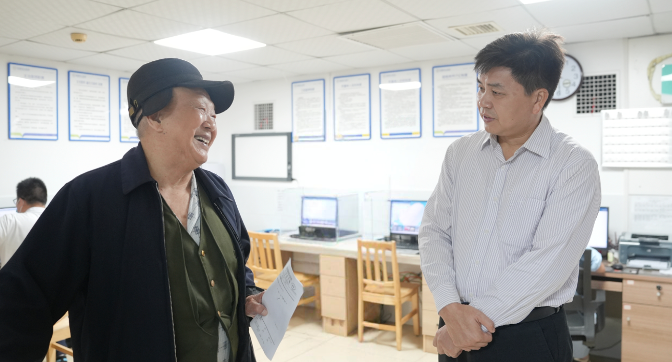 曾平原带队检查国庆、中秋节前安全生产工作