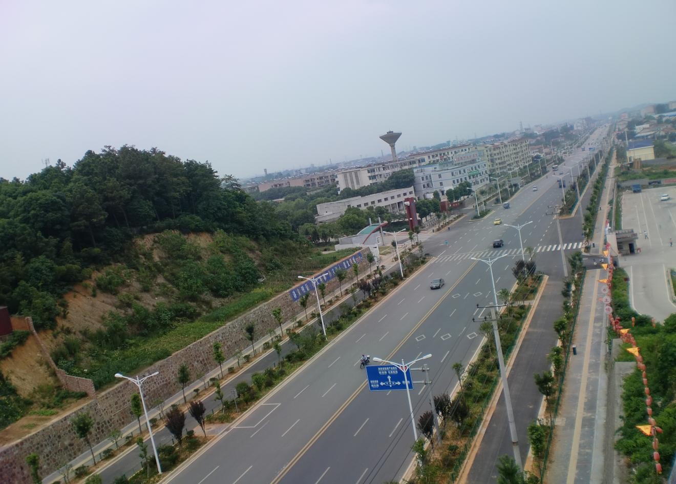 图片2.jpg 图片2.jpg