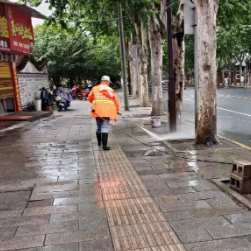 区城西清扫保洁管理所全力营造清洁舒适安静考试环境