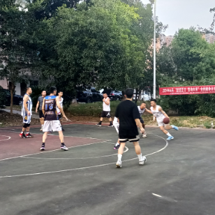 吕仙亭街道：燃情夏日 篮动未来
