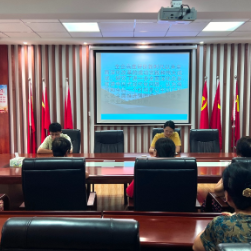 王家河社区组织开展专题学习会